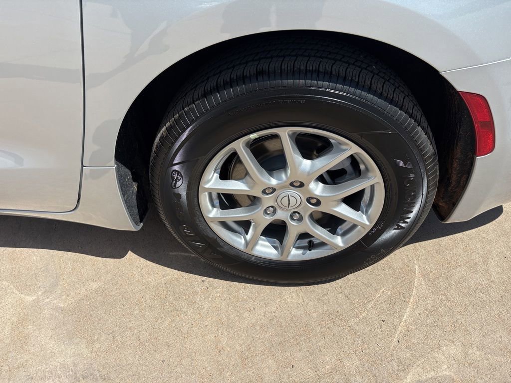 New 2026 Chrysler Voyager LX FWD image 10