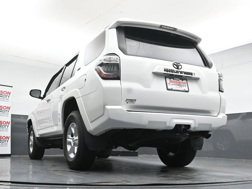 Used 2023 Toyota 4Runner SR5 Premium w/ Moonroof Package AWD/4WD image 36