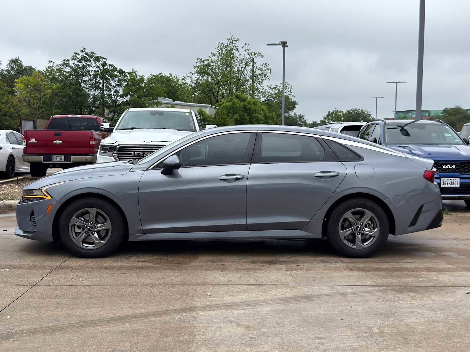 Used 2022 Kia K5 LXS image 4