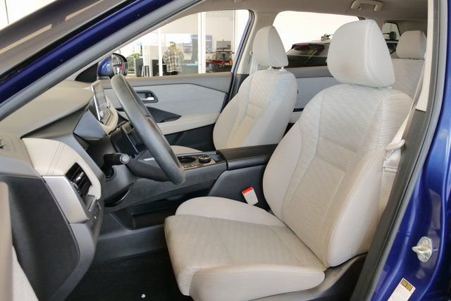 Used 2021 Nissan Rogue SV image 10