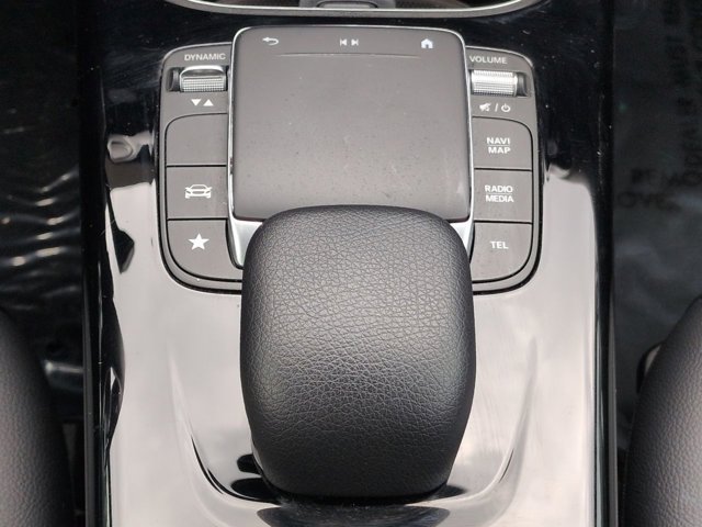 Certified 2022 Mercedes-Benz A 220 image 18