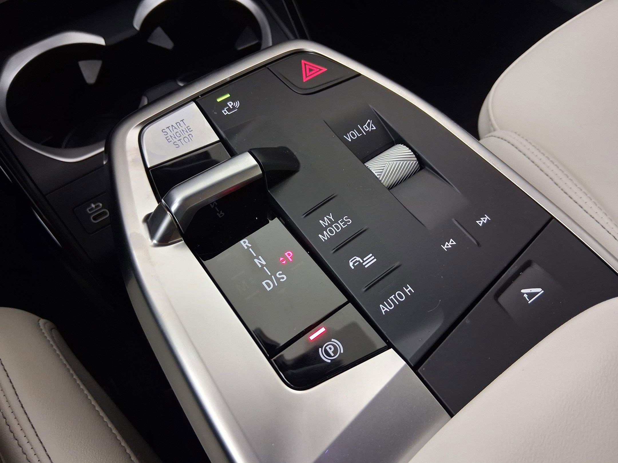 New 2026 BMW X2 xDrive28i w/ Technology Package image 17