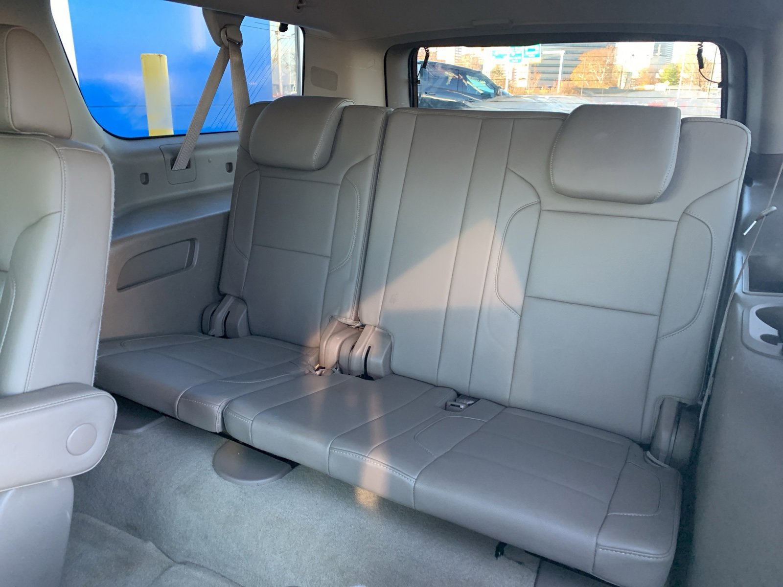 Used 2016 Chevrolet Suburban LTZ image 12