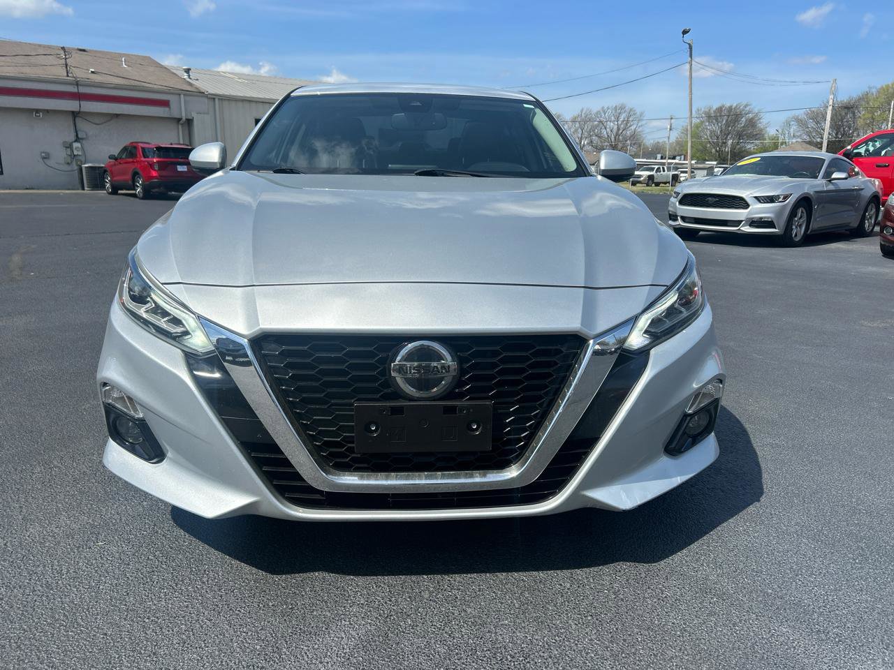 Used 2019 Nissan Altima 2.5 SL image 2