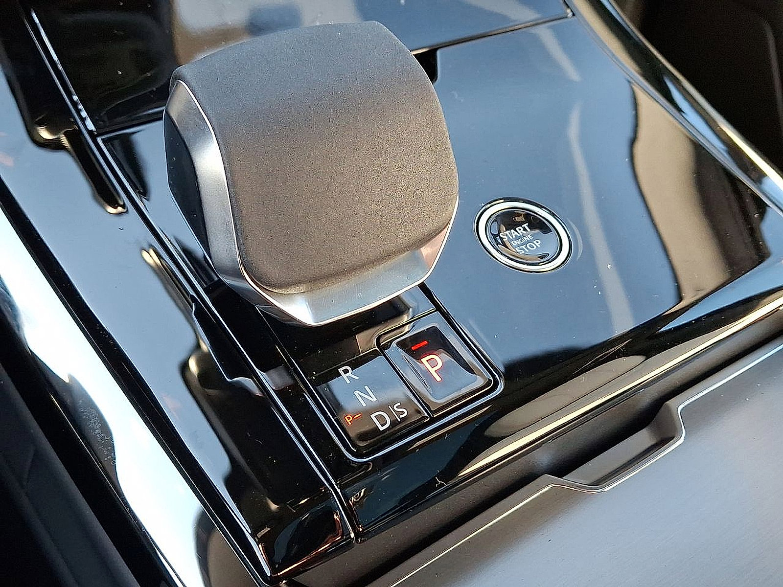 New 2025 Land Rover Range Rover Sport Dynamic SE AWD/4WD image 22