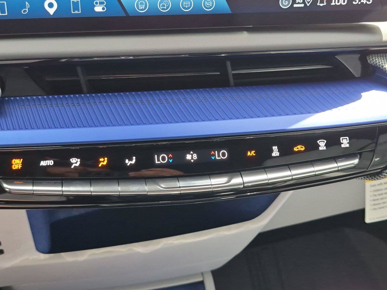 New 2027 Cadillac Optiq Sport w/ LPO, Floor Liner Package AWD/4WD image 20