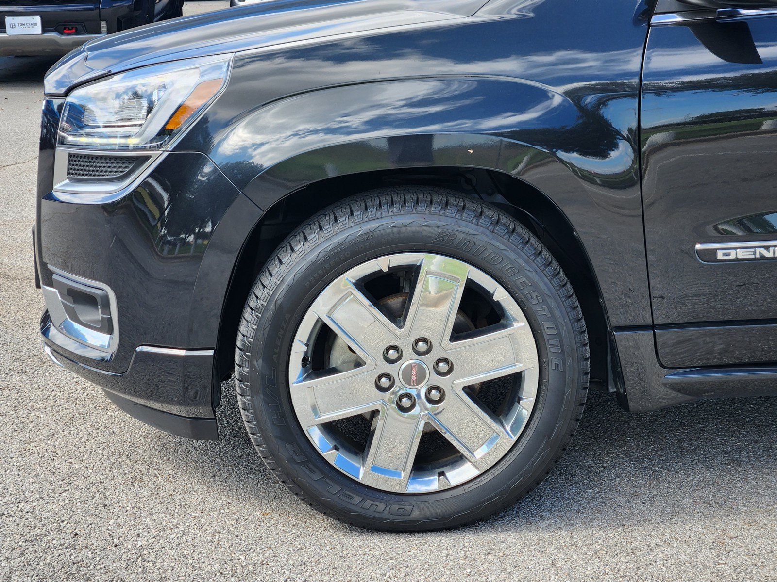 Used 2015 GMC Acadia Denali FWD image 27