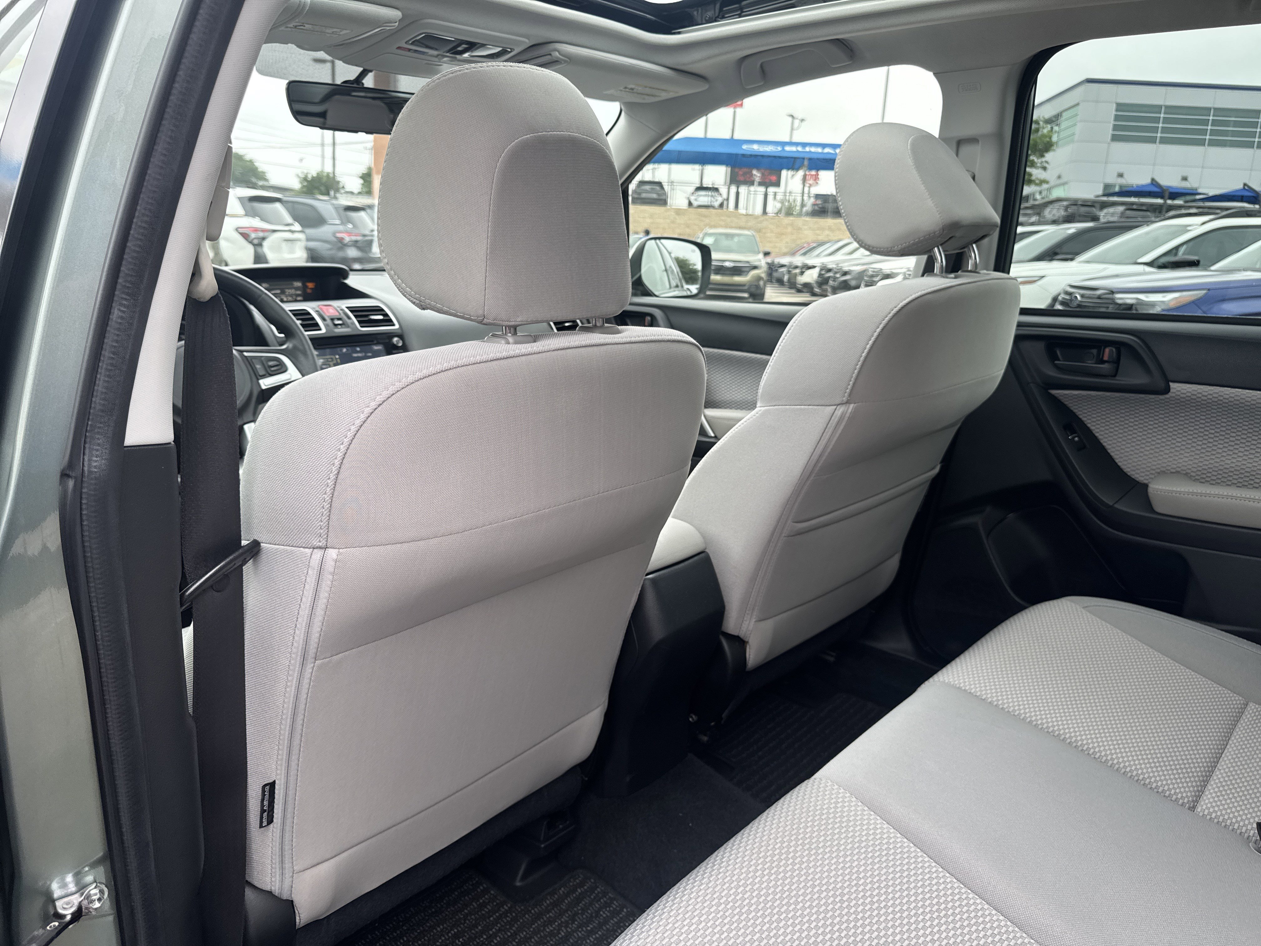Used 2018 Subaru Forester 2.5i Premium w/ All-Weather Package AWD/4WD image 25