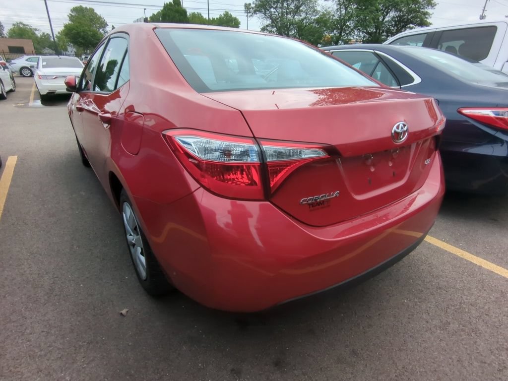Used 2015 Toyota Corolla LE FWD image 4