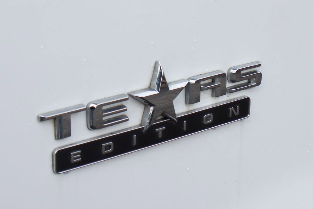 Used 2022 Chevrolet Silverado 1500 LTZ w/ LTZ Premium Package AWD/4WD image 57