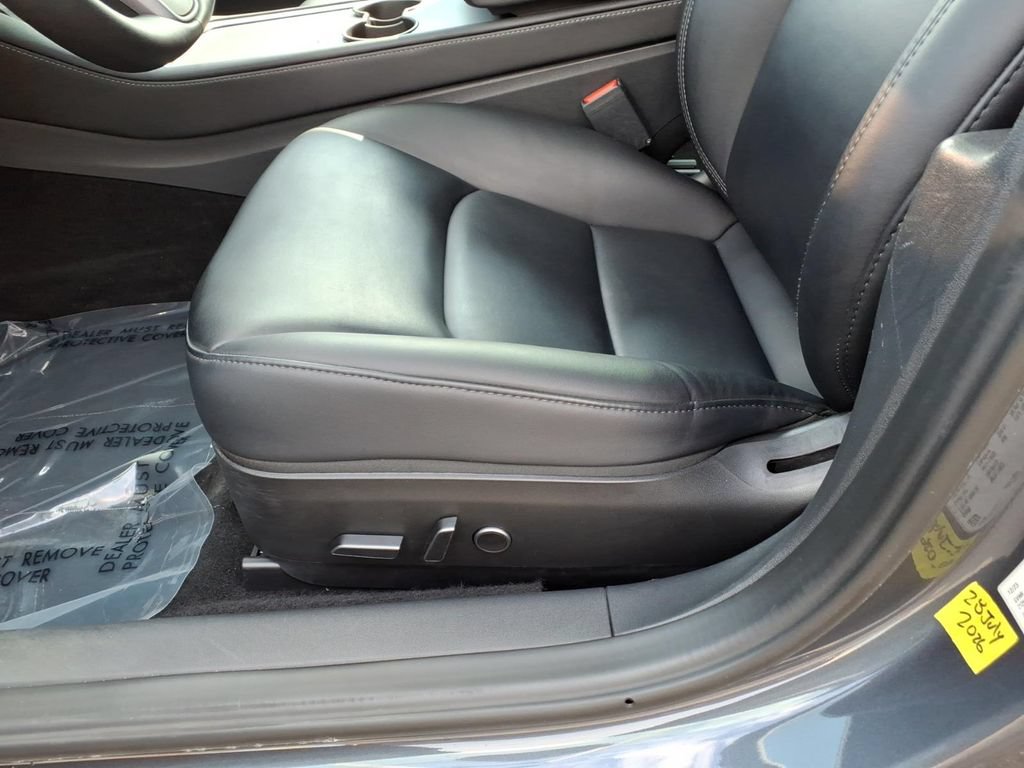 Used 2023 Tesla Model 3 Standard Range RWD image 19