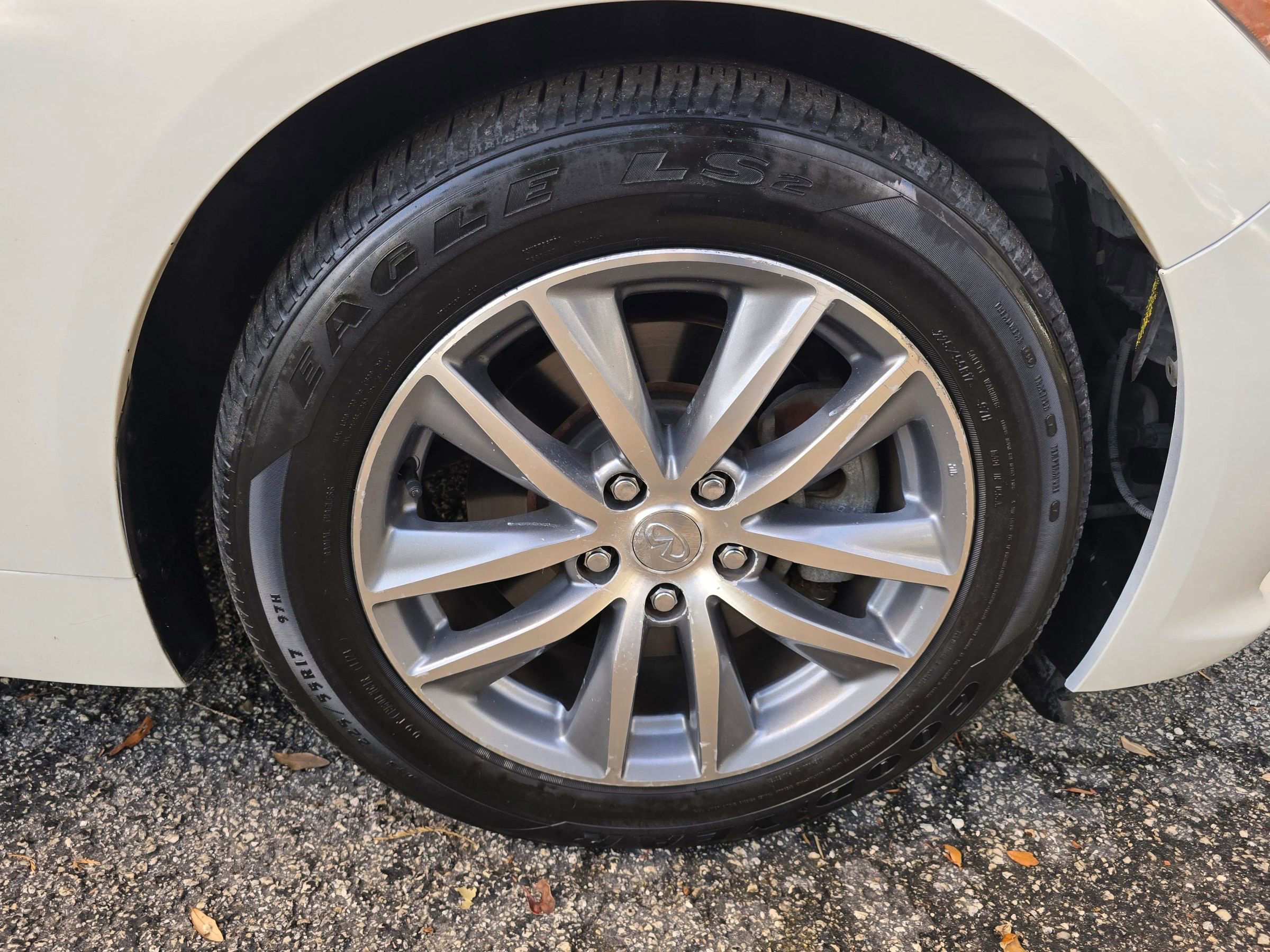 Used 2017 INFINITI Q50 Signature Edition image 17