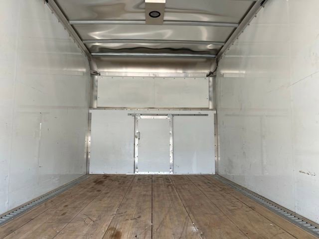 Used 2023 Ford E-450 and Econoline 450 Super Duty w/ Power Windows & Locks Group image 21
