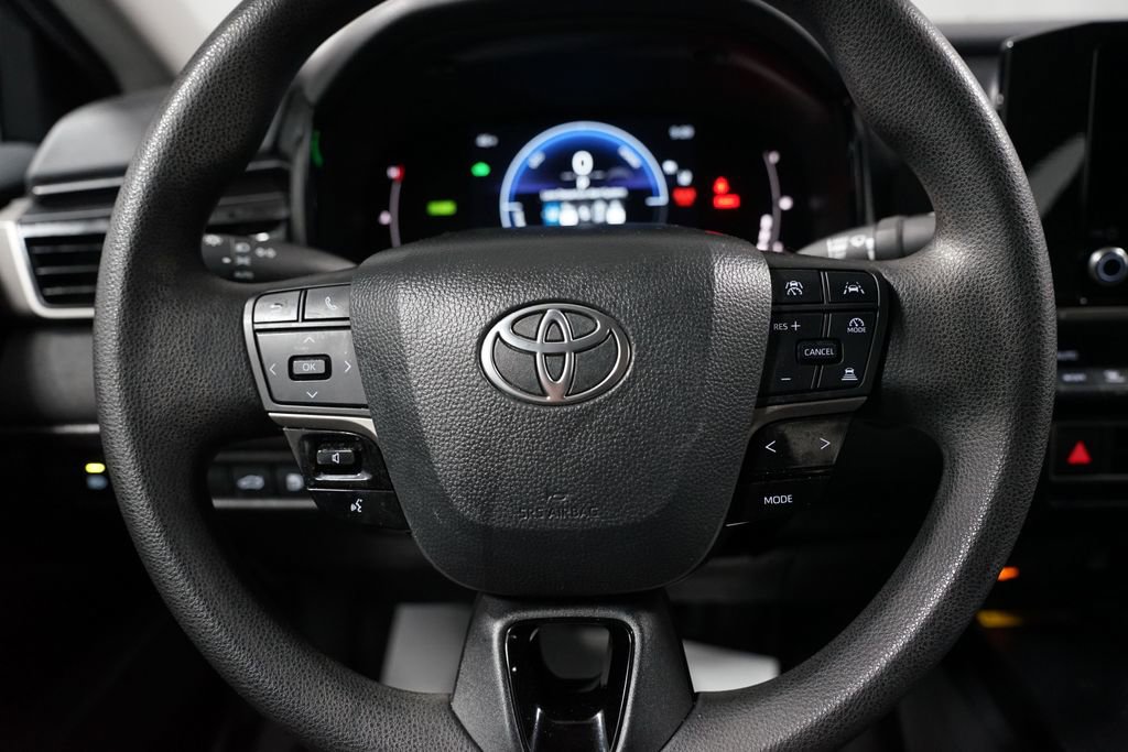 Certified 2025 Toyota Camry LE image 12