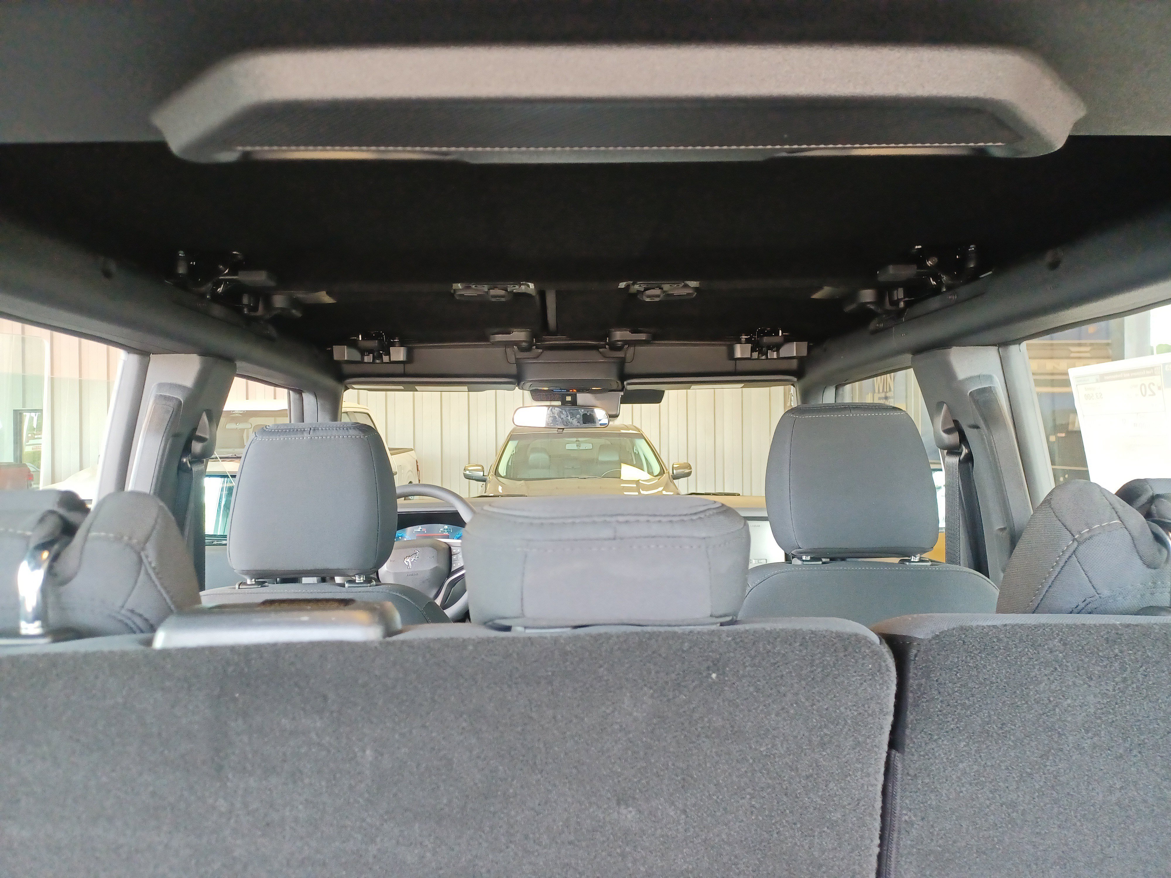 New 2025 Ford Bronco 4-Door image 15