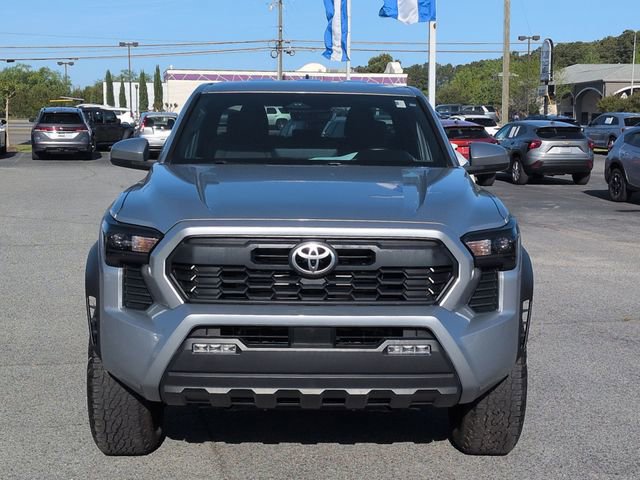 Used 2024 Toyota Tacoma TRD Off-Road AWD/4WD image 8