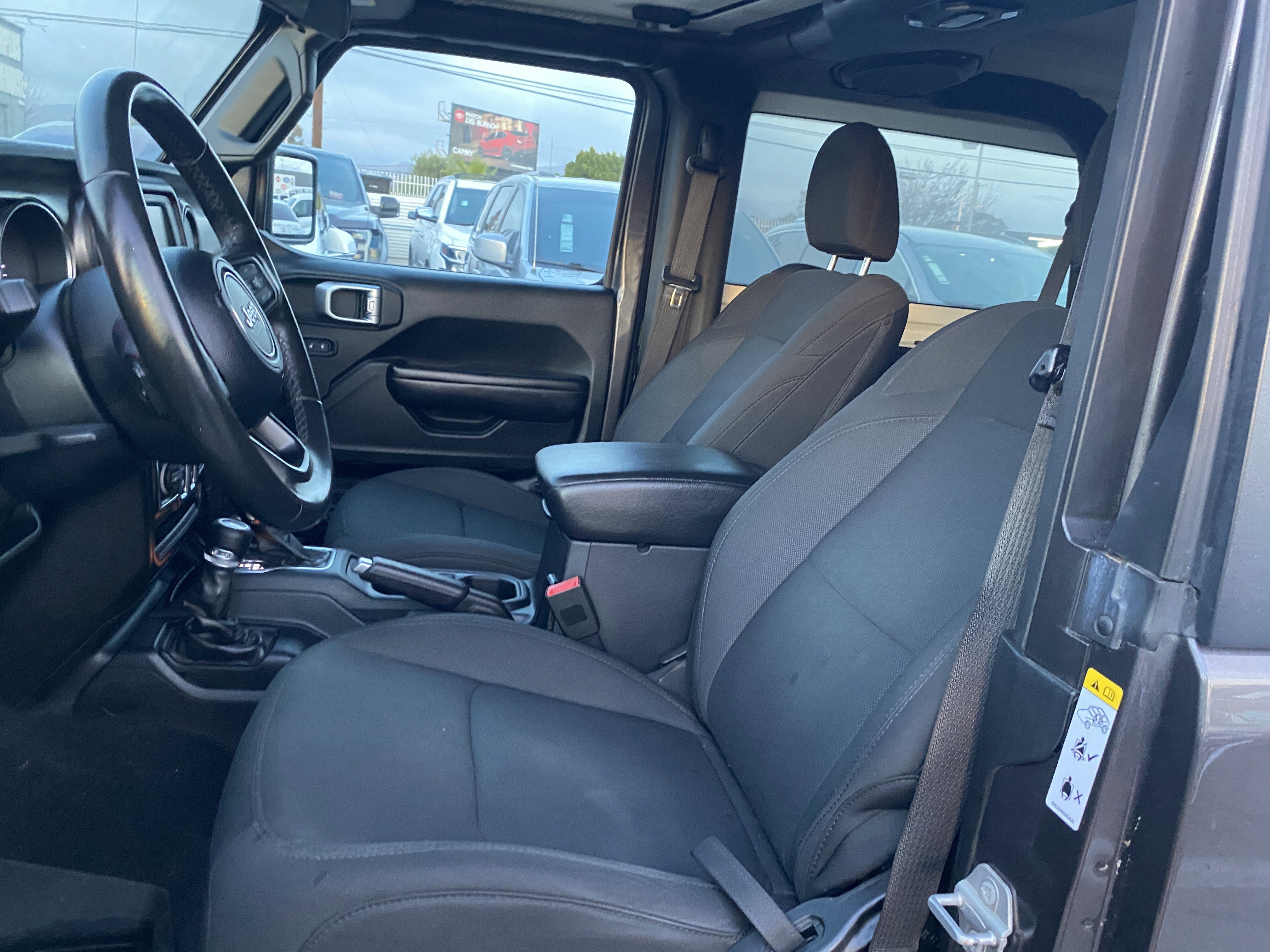 Used 2020 Jeep Wrangler Sport image 13