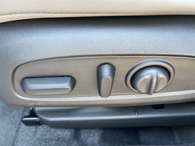New 2026 Chevrolet Trax ACTIV w/ Sunroof Package FWD image 12