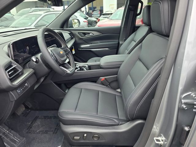 New 2025 Chevrolet Traverse LT w/ LPO, Illumination Package image 22