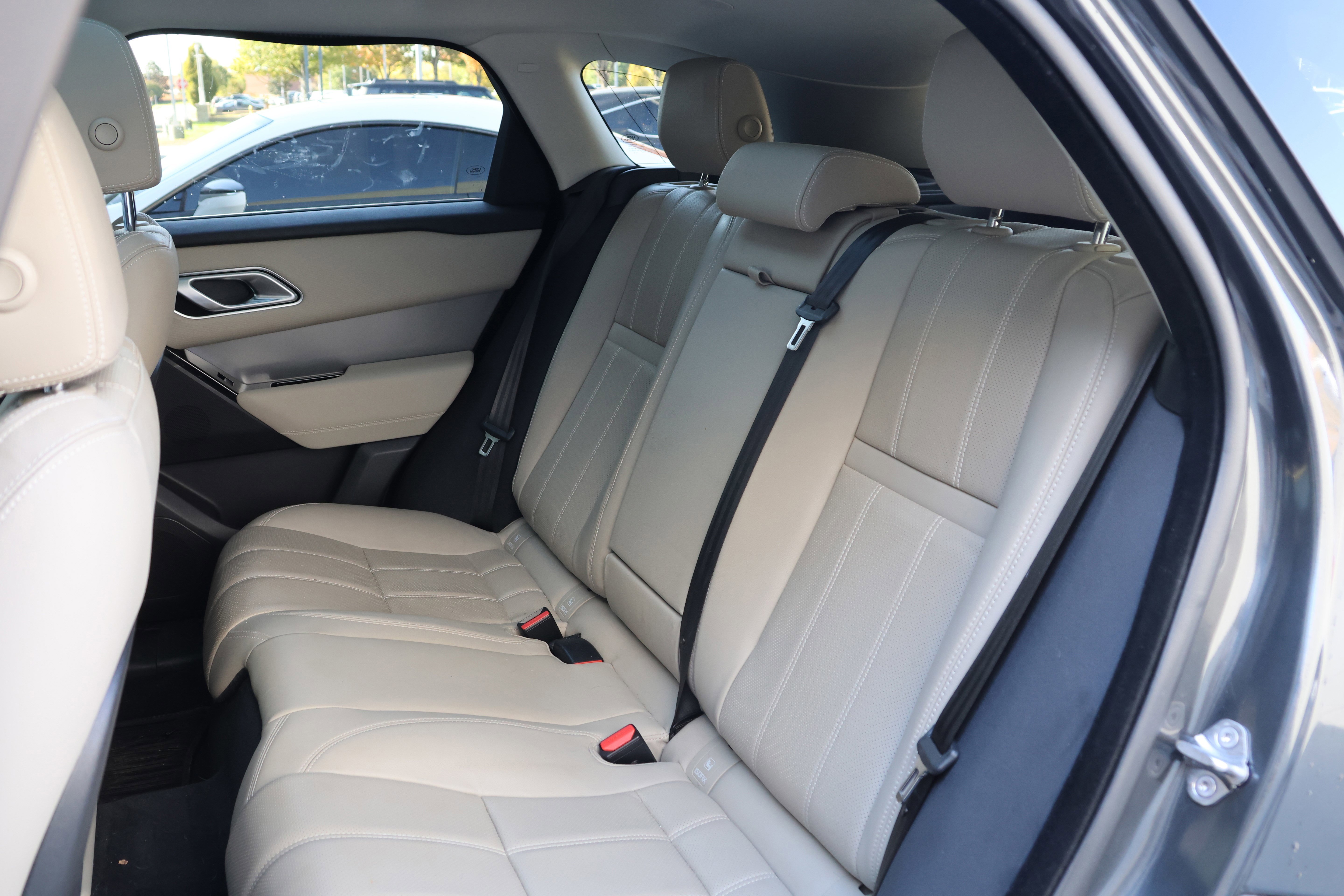 Used 2023 Land Rover Range Rover Velar S image 32