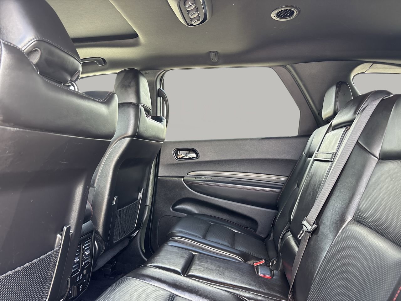 Used 2024 Dodge Durango GT RWD image 17