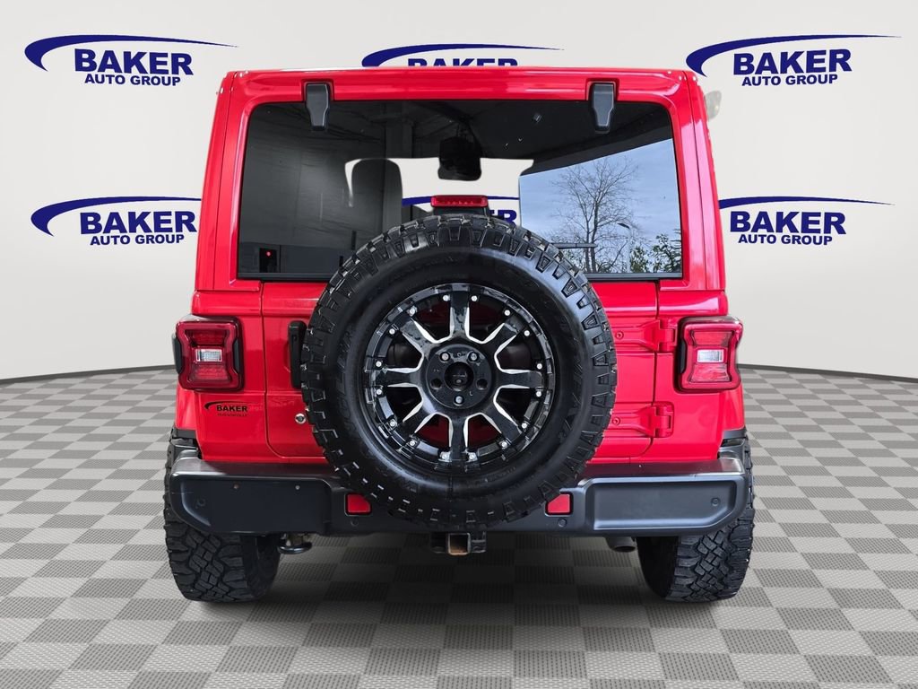 Used 2019 Jeep Wrangler Unlimited Sahara w/ Advanced Safety Group AWD/4WD image 6