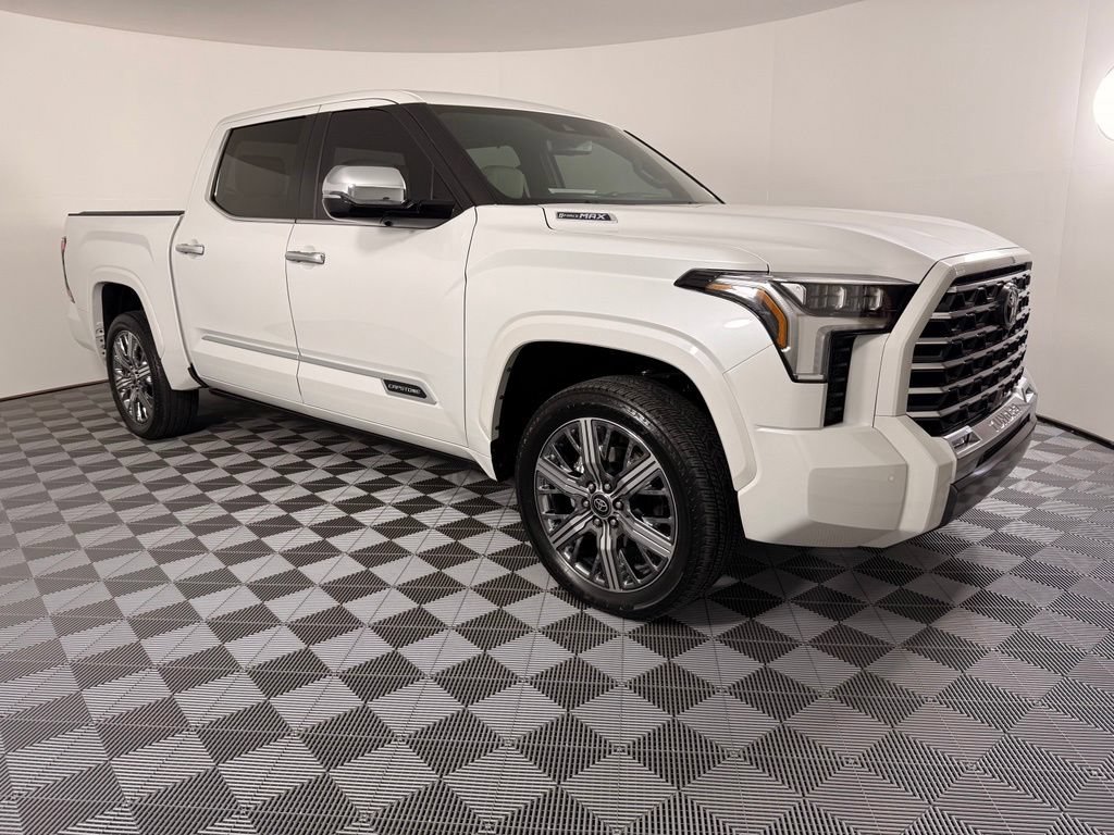Certified 2025 Toyota Tundra Capstone AWD/4WD image 5