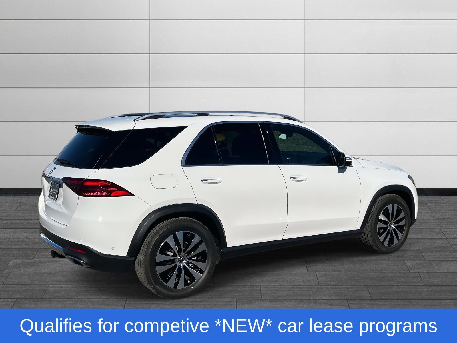 Certified 2025 Mercedes-Benz GLE 350 4MATIC image 3