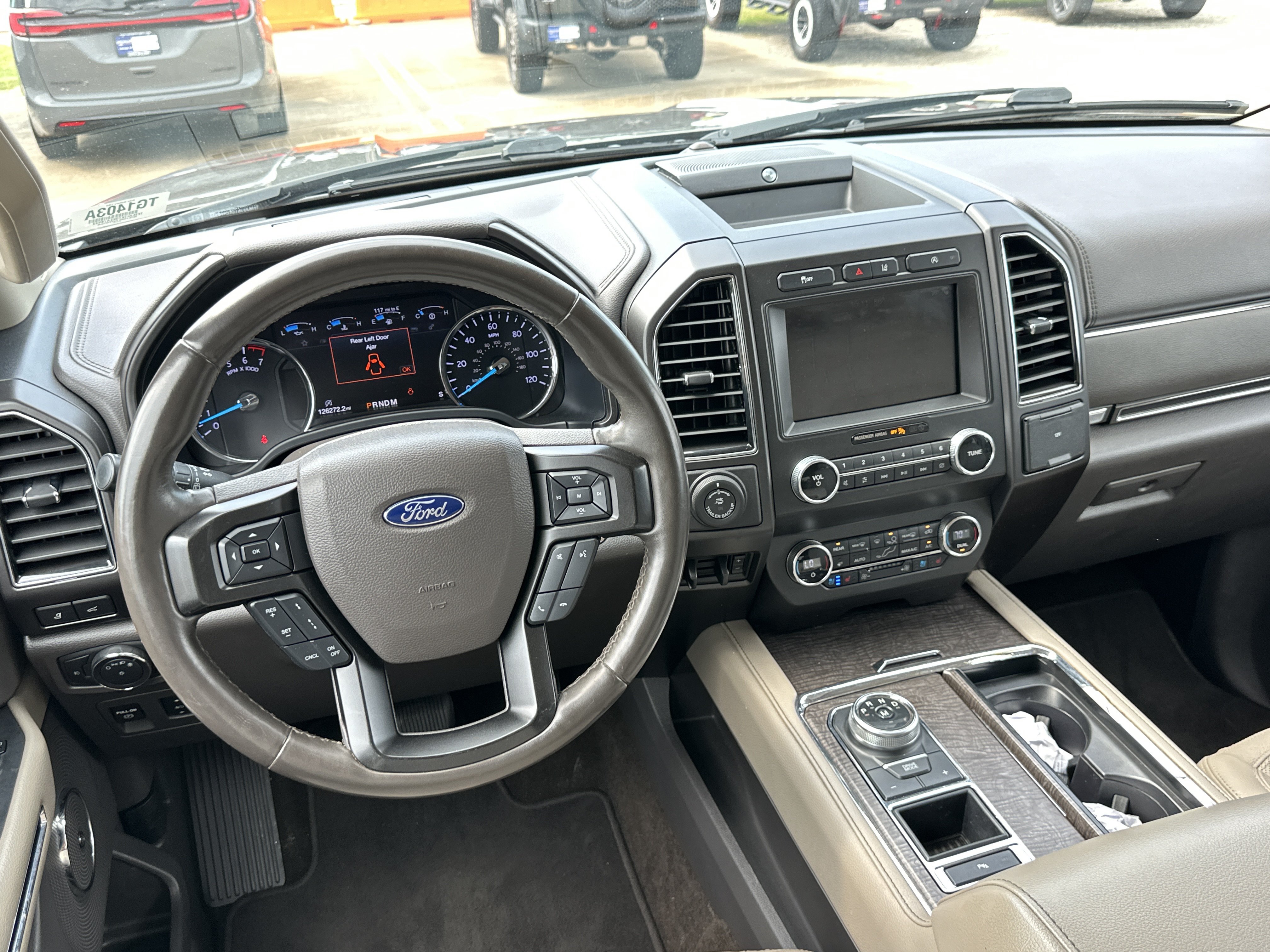 Used 2019 Ford Expedition Limited w/ Equipment Group 301A RWD image 25