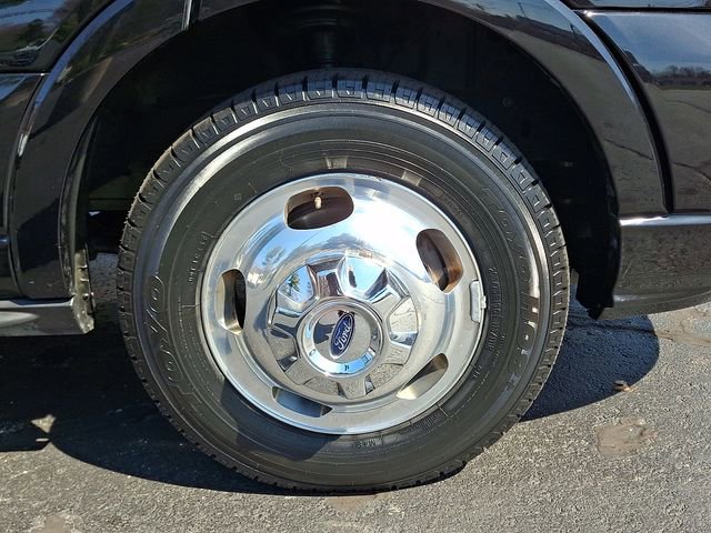 Used 2021 Ford Transit 350 Low Roof DRW AWD image 9