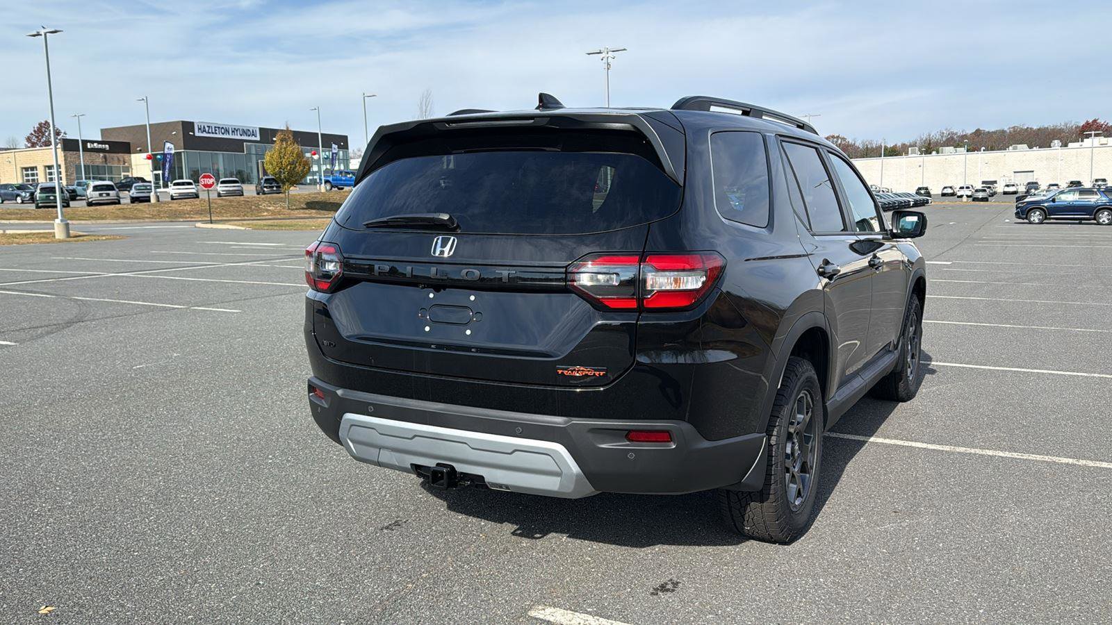 New 2025 Honda Pilot TrailSport image 6