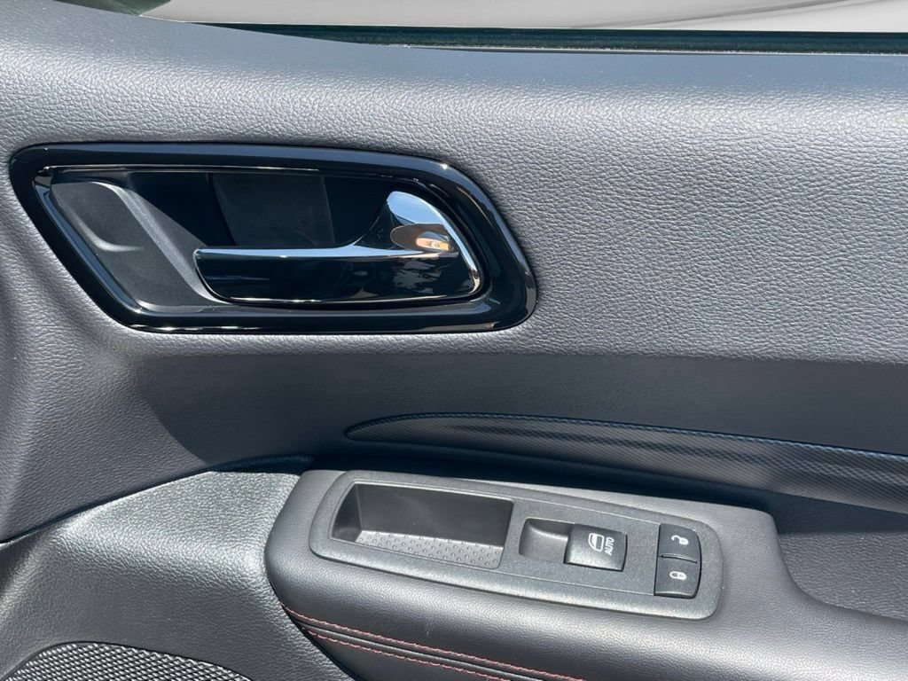 Used 2022 Dodge Durango R/T w/ Blacktop Package AWD/4WD image 15