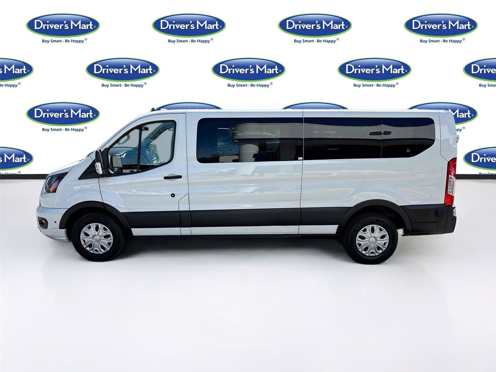 Used 2024 Ford Transit 350 XLT RWD image 4