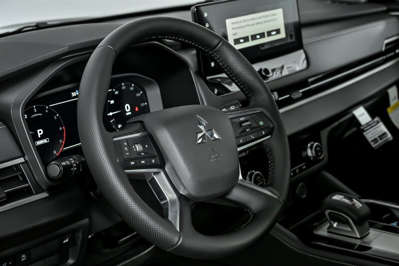 New 2026 Mitsubishi Outlander SE AWD/4WD image 17