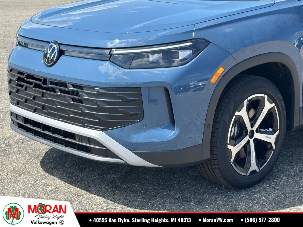 Used 2026 Volkswagen Tiguan SE AWD/4WD image 6