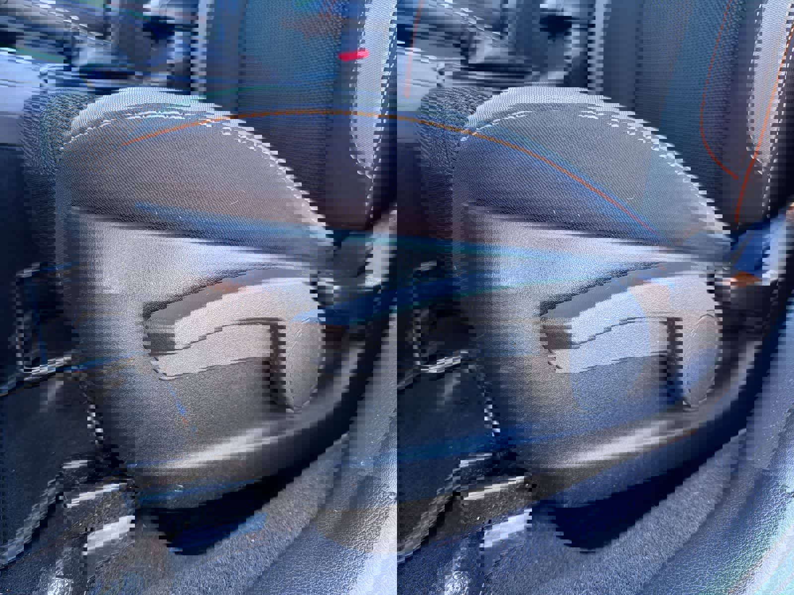 Used 2016 Subaru Crosstrek 2.0i Premium image 10