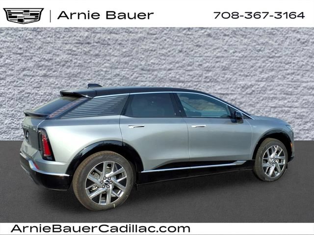 New 2027 Cadillac Optiq Luxury AWD/4WD image 6