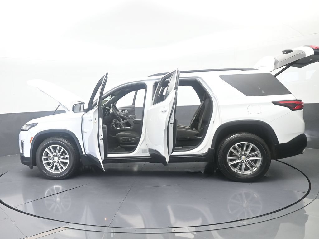 Used 2023 Chevrolet Traverse LT FWD image 73