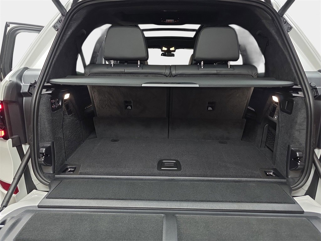 New 2026 BMW X7 xDrive40i w/ Executive Package image 13
