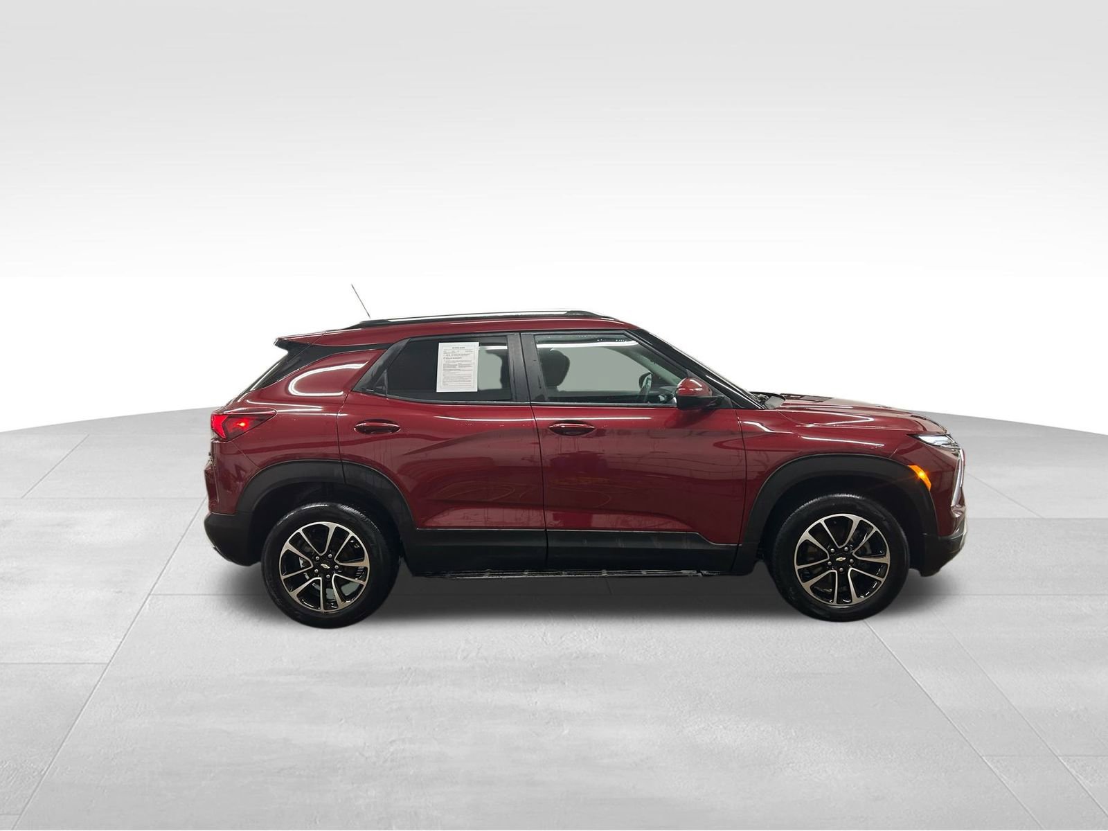 Used 2024 Chevrolet TrailBlazer LT image 5