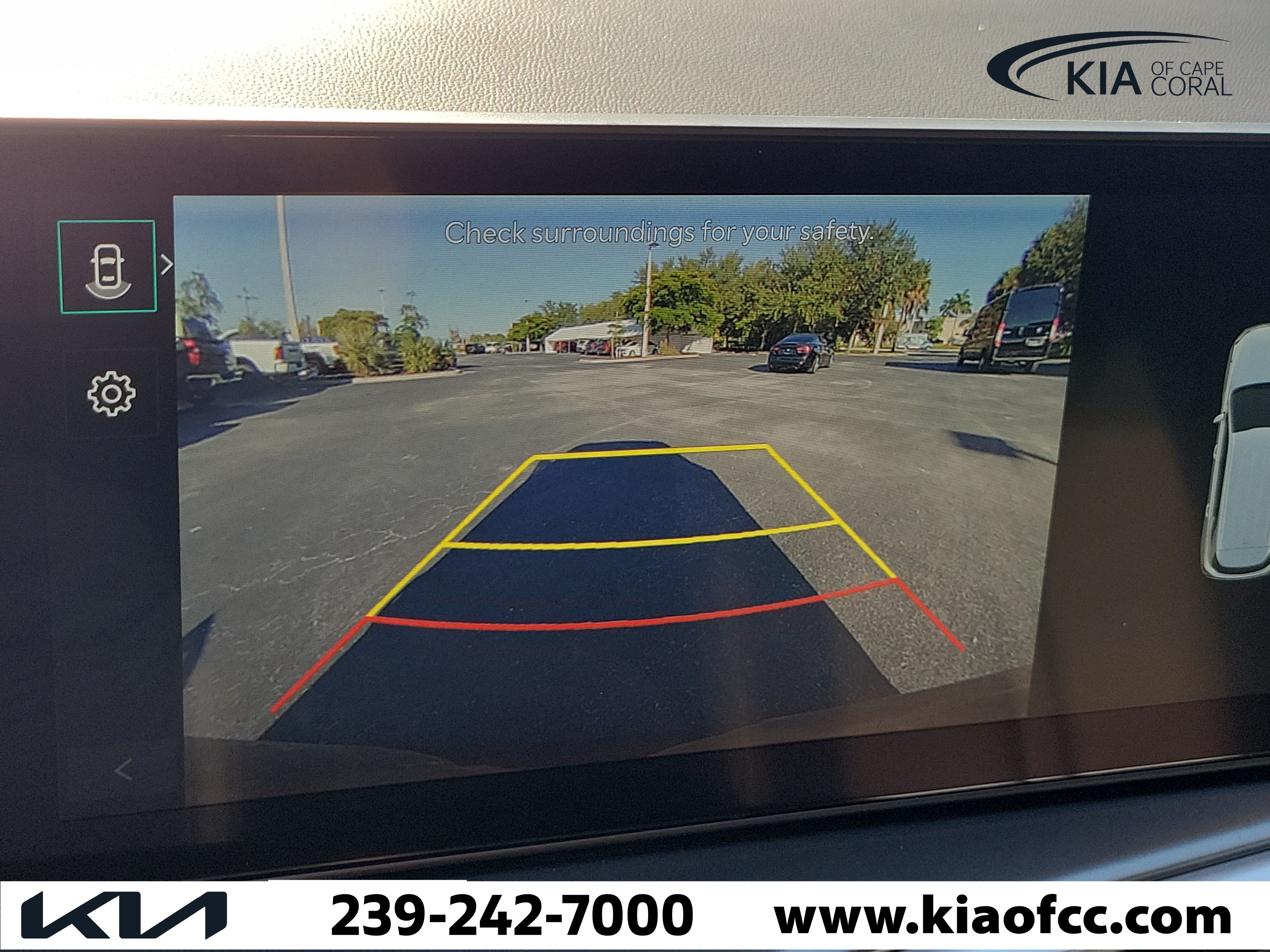 Certified 2025 Kia Sorento S w/ Panoramic Sunroof Package FWD image 28