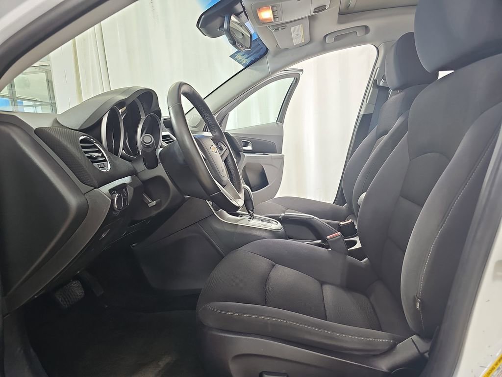 Used 2014 Chevrolet Cruze LT w/ All-Star Edition image 18