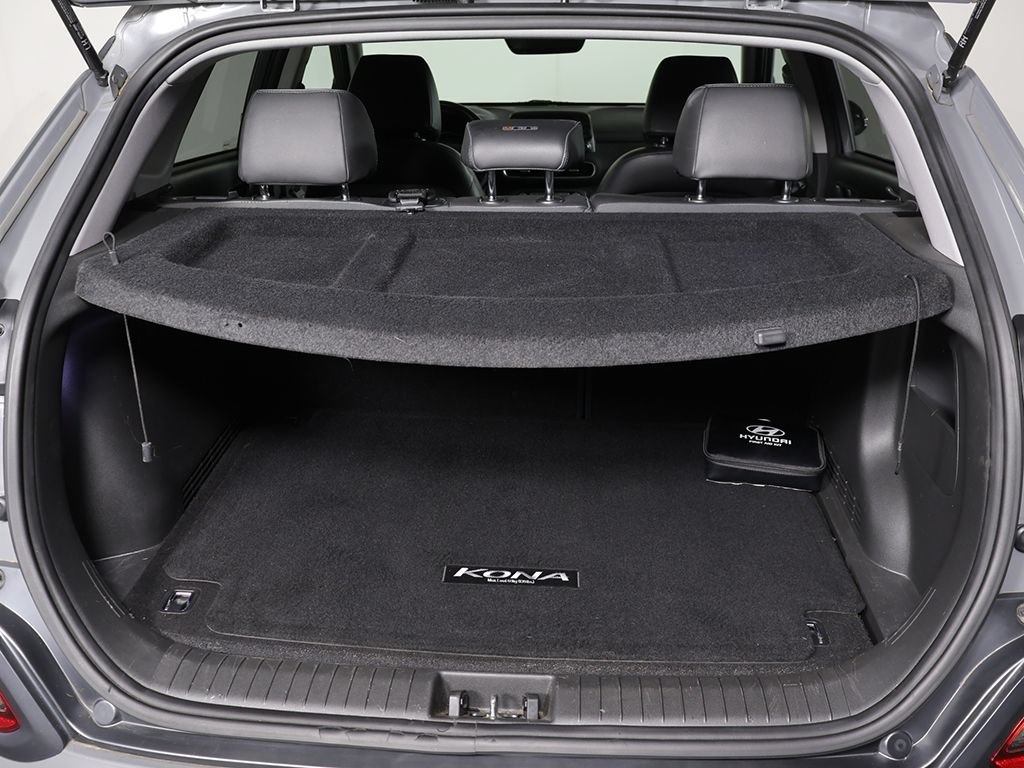 Used 2021 Hyundai Kona Limited w/ Cargo Package FWD image 16