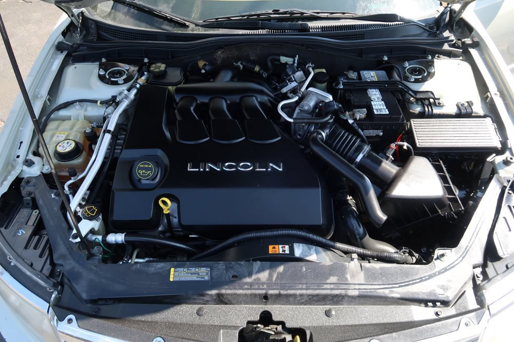Used 2006 Lincoln Zephyr FWD image 12