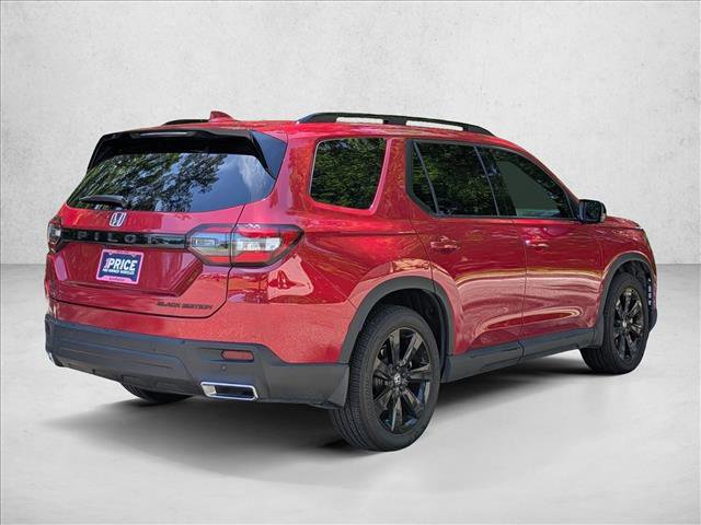 Used 2025 Honda Pilot Black Edition image 5