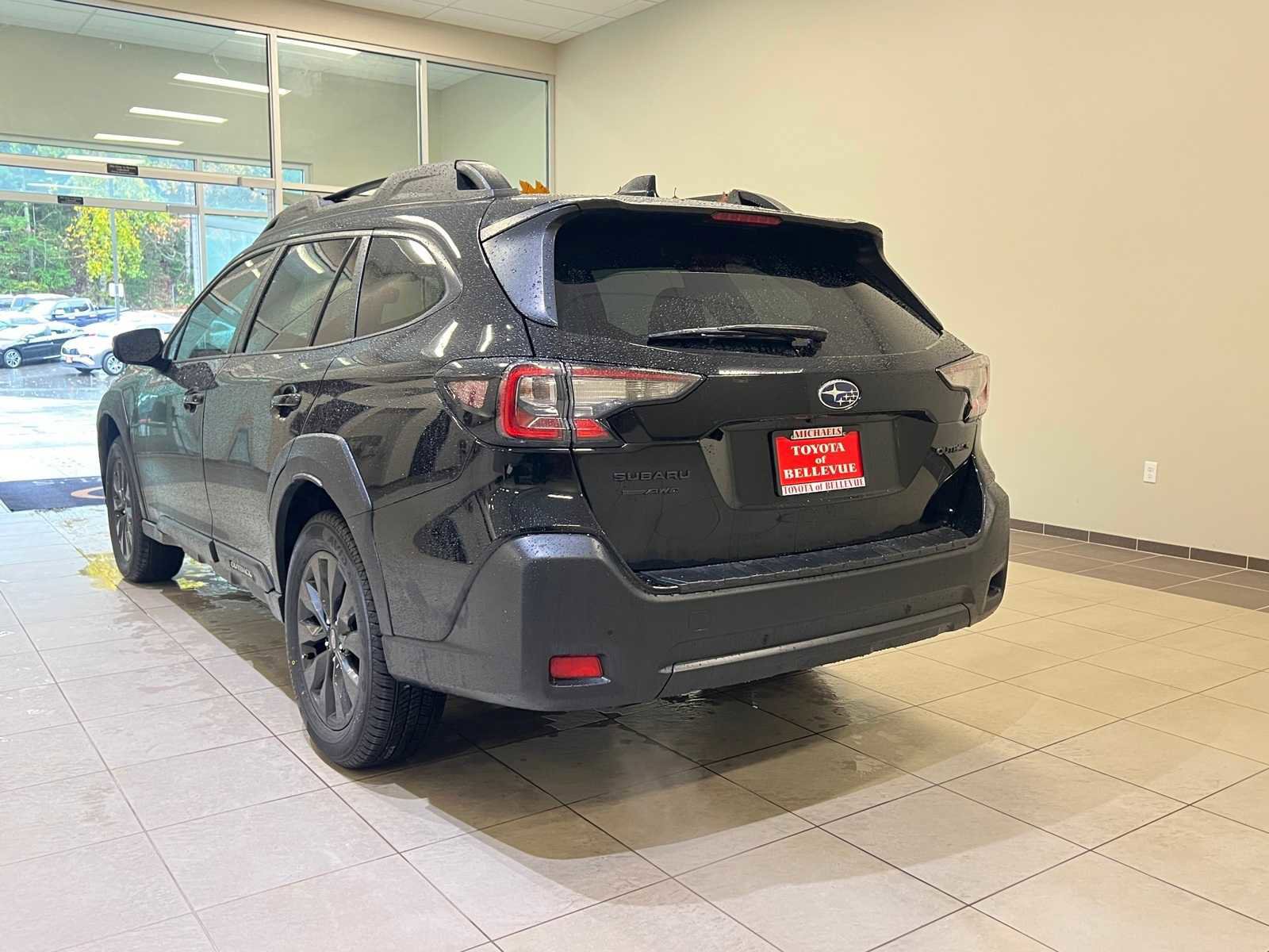 Used 2023 Subaru Outback Onyx Edition image 4