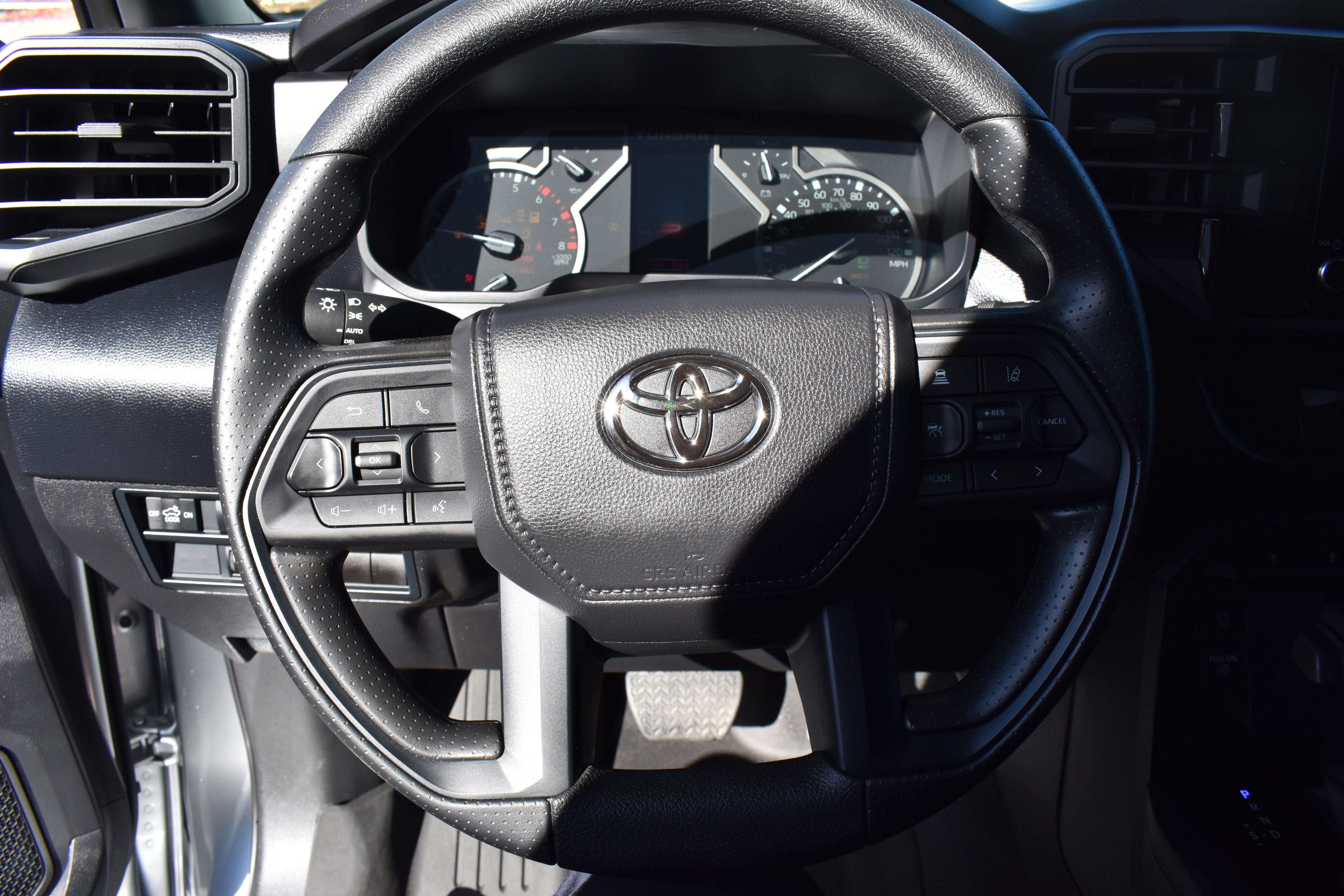 Used 2025 Toyota Tundra SR image 13