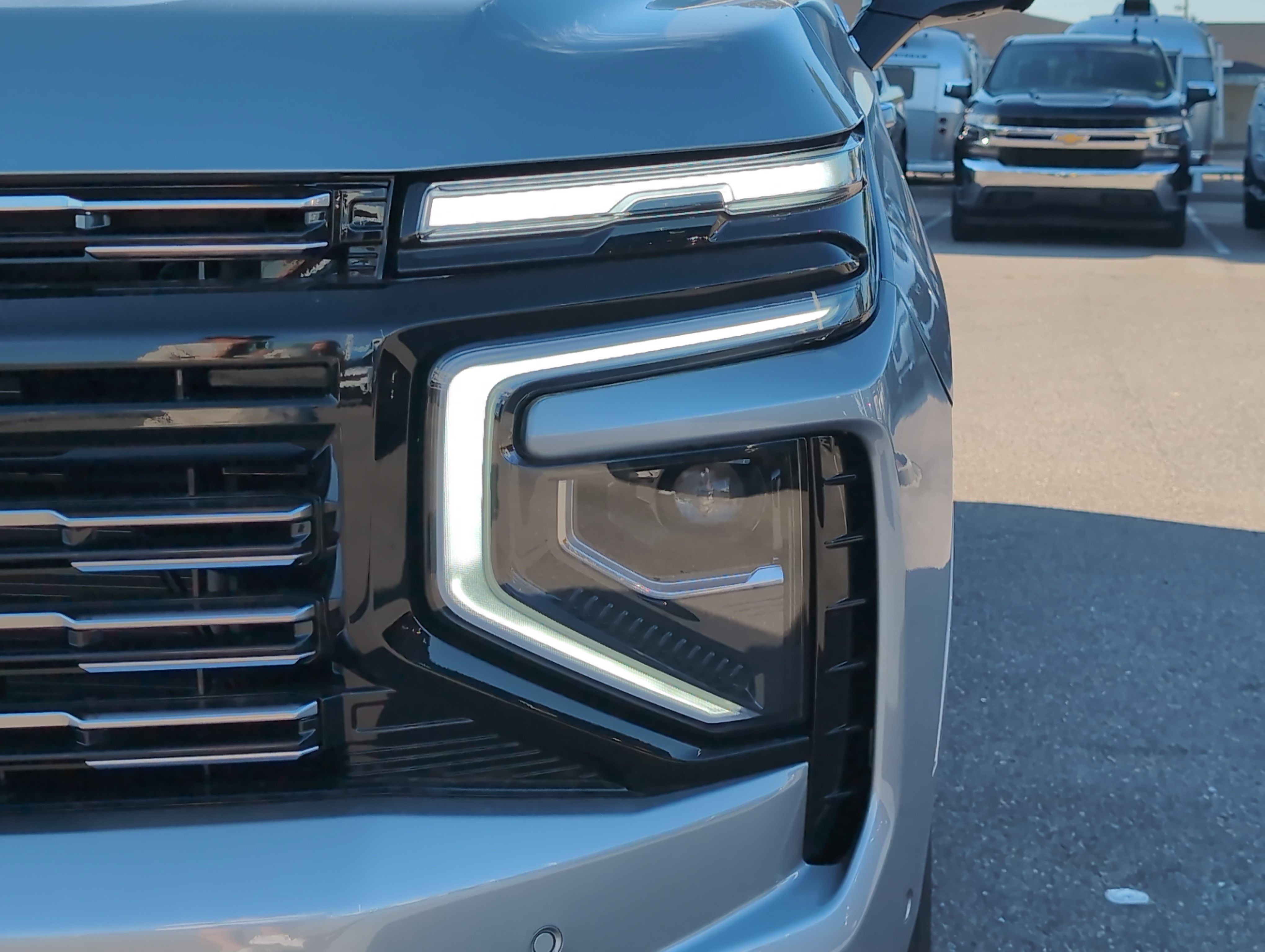 New 2026 Chevrolet Suburban High Country w/ LPO, Illumination Package image 37