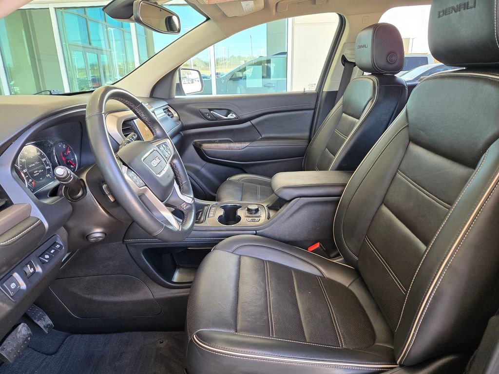 Used 2023 GMC Acadia Denali FWD image 8