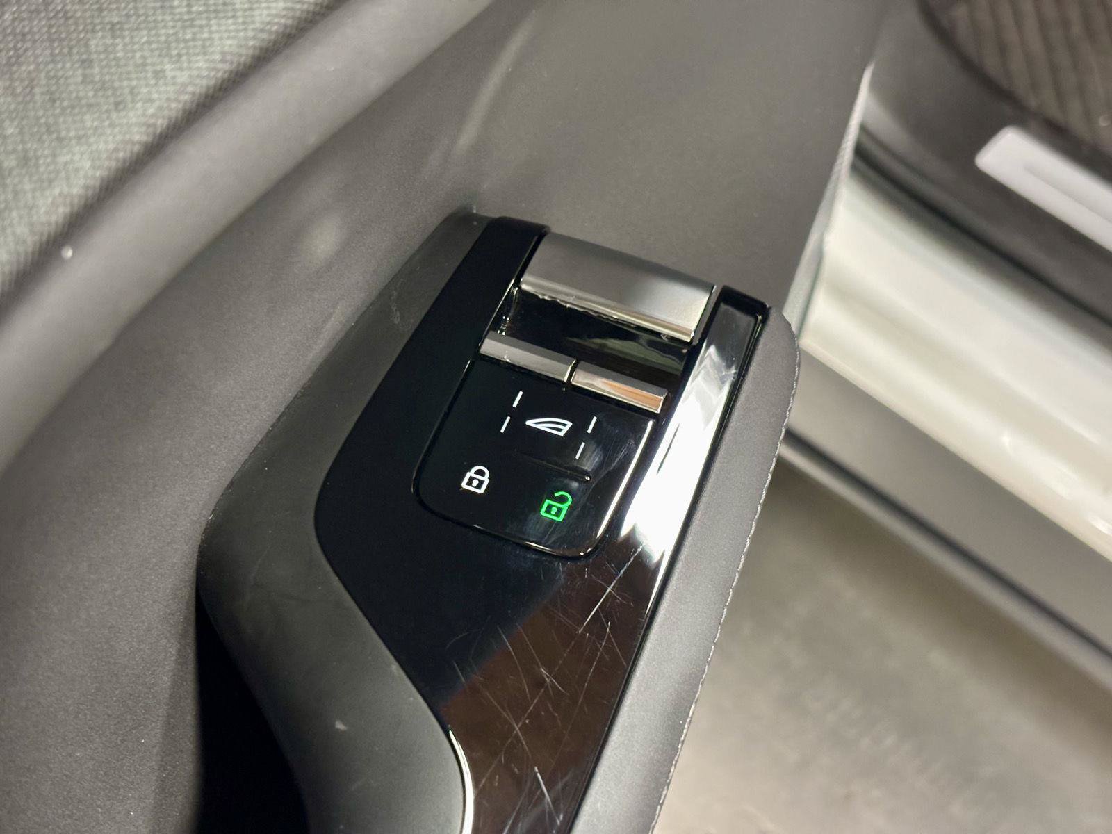 Used 2025 Polestar Polestar 3 AWD/4WD image 13